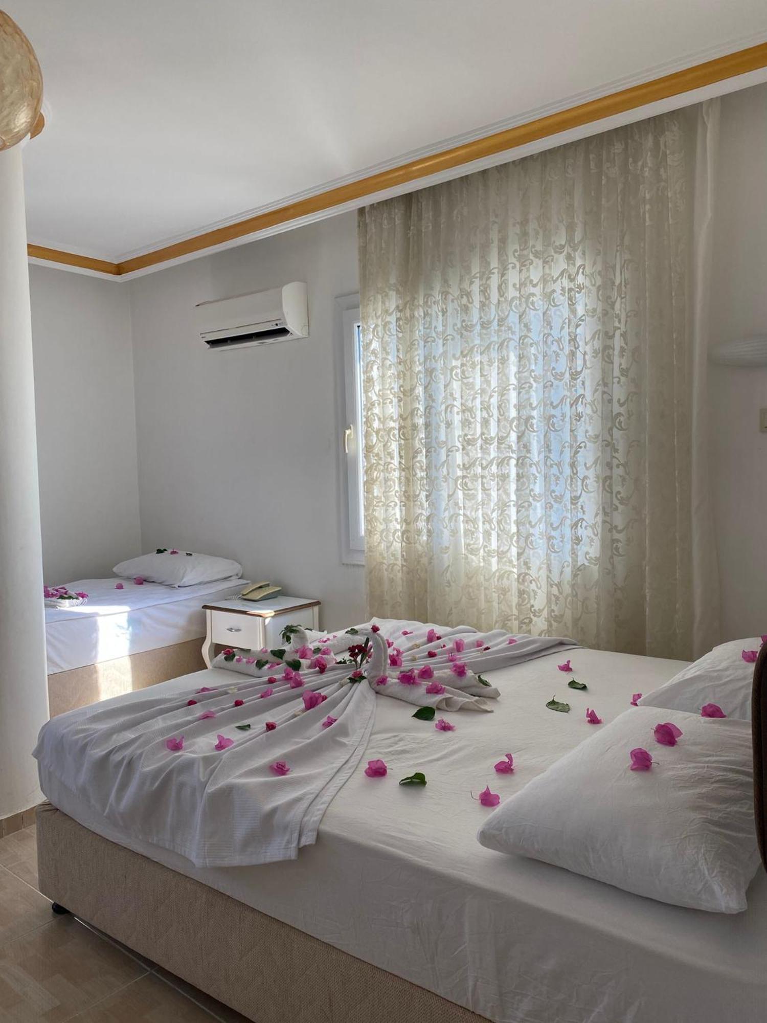 Jasmin Blue Otel Силифке Экстерьер фото